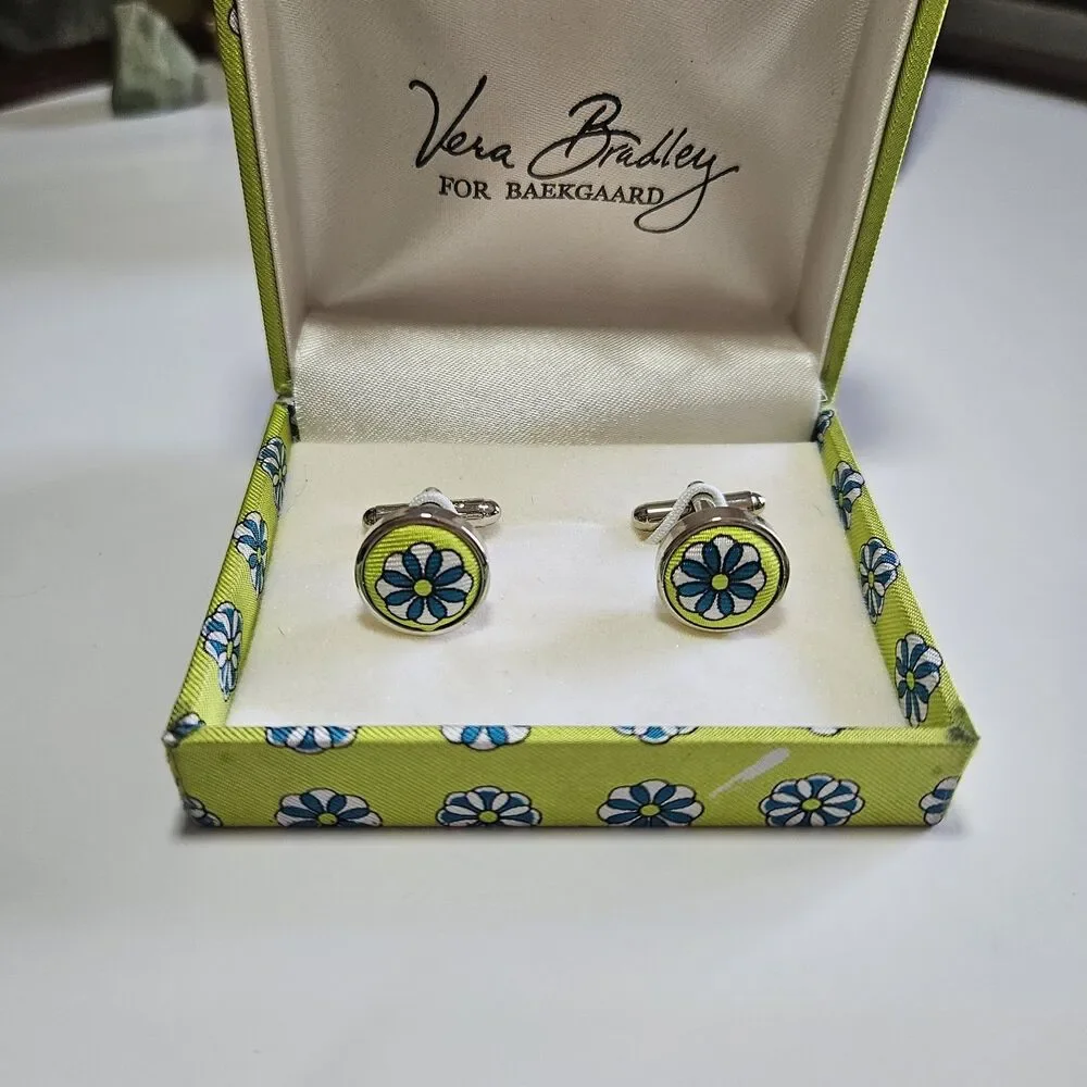 Vera Bradley product pair